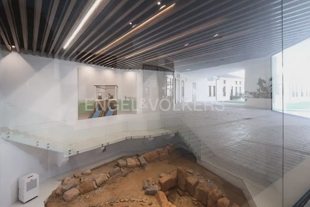 1 soveværelse Lejlighed til leje i Valencia by med garage - € 1.400 (Ref: 10165511)