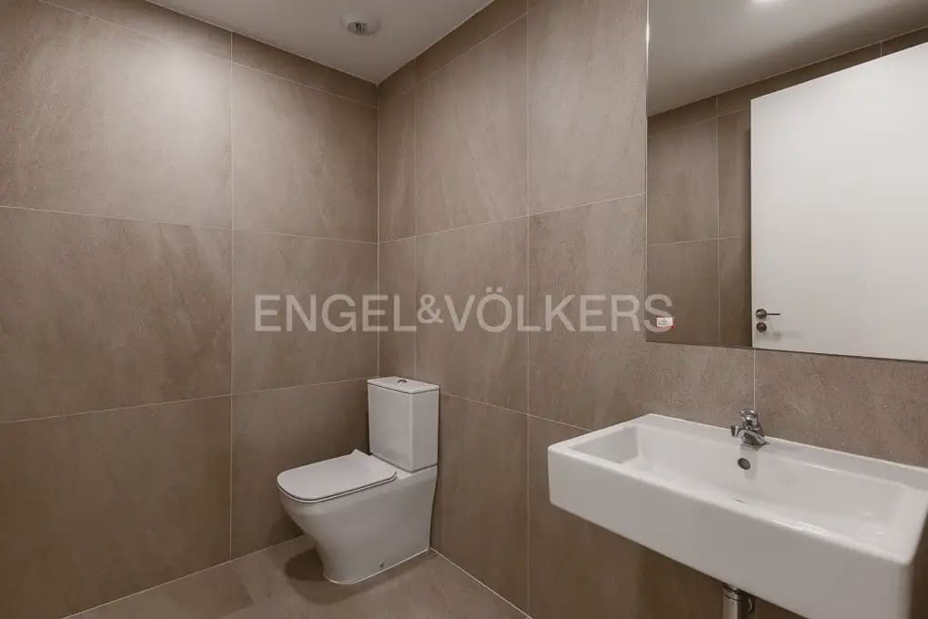 1 soveværelse Lejlighed til leje i Valencia by med garage - € 1.400 (Ref: 10165511)
