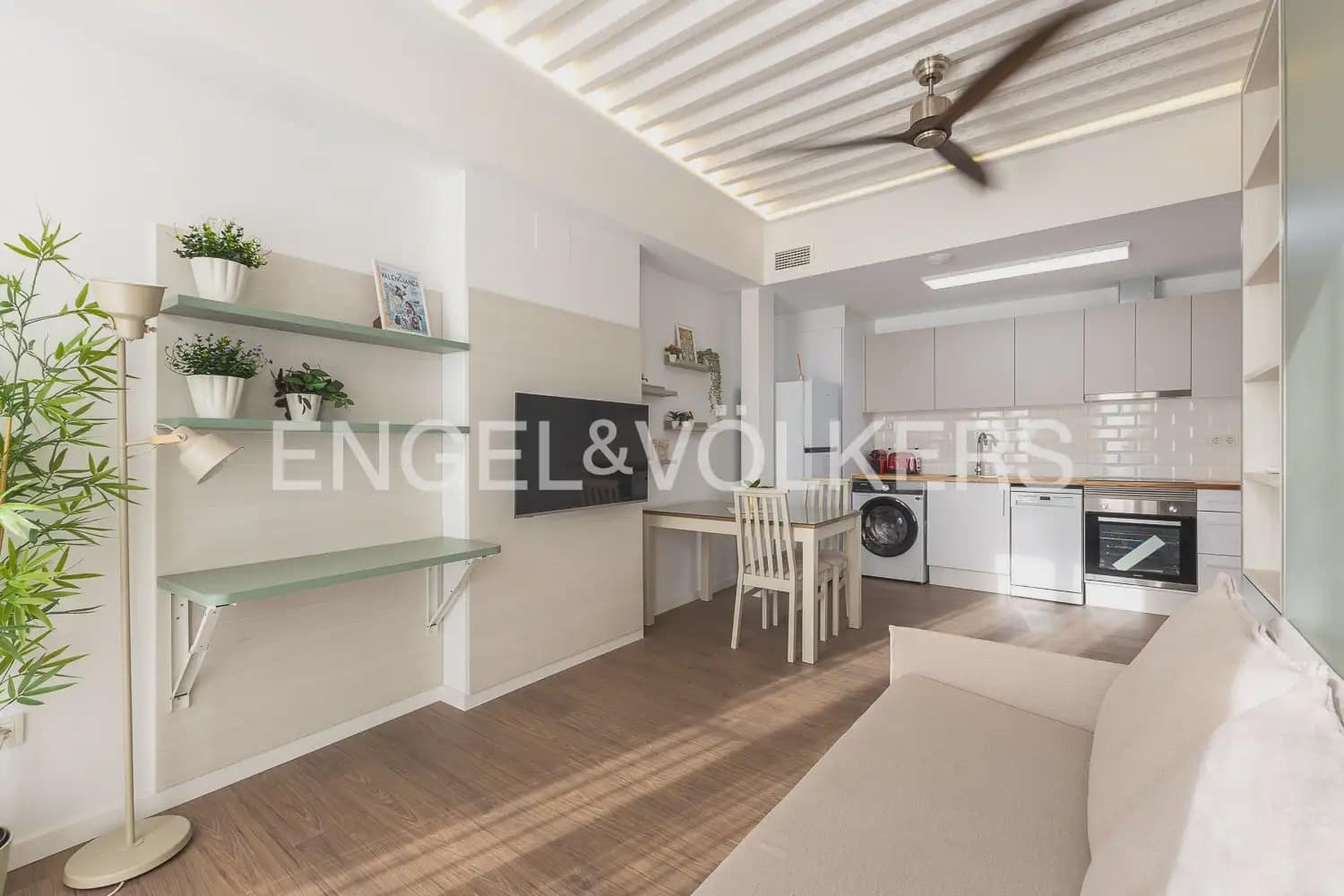 Lejlighed til leje i Valencia by med swimmingpool - € 1.350 (Ref: 10165513)