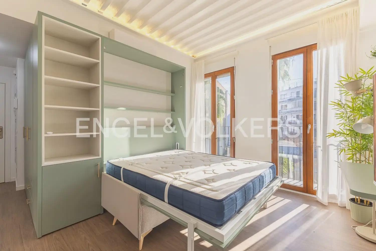 Lejlighed til leje i Valencia by med swimmingpool - € 1.350 (Ref: 10165513)