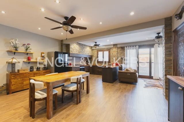 4 slaapkamer Rijtjeshuis te koop in Moncofa - € 600.000 (Ref: 10165514)