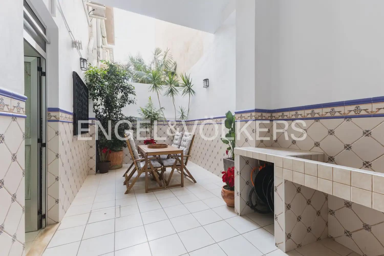 4 slaapkamer Rijtjeshuis te koop in Moncofa - € 600.000 (Ref: 10165514)