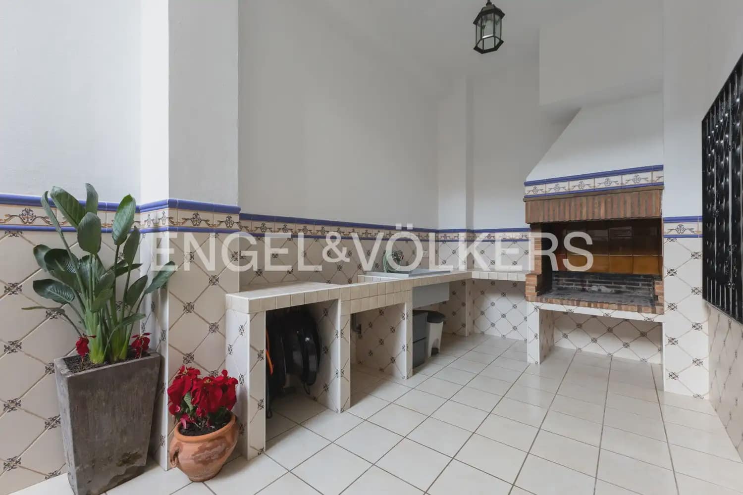 4 slaapkamer Rijtjeshuis te koop in Moncofa - € 600.000 (Ref: 10165514)