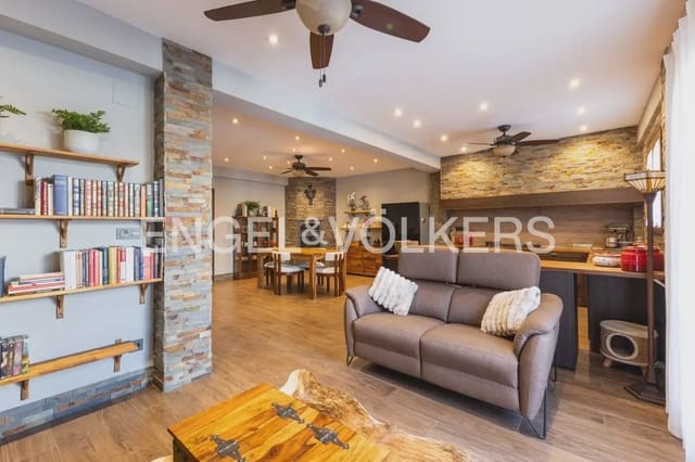 4 slaapkamer Rijtjeshuis te koop in Moncofa - € 600.000 (Ref: 10165514)