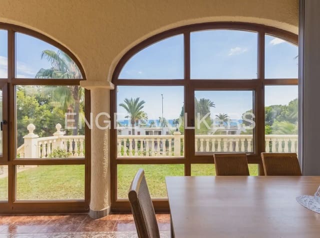 4 soveværelse Villa til salg i Alcossebre, Alcalá de Xivert med swimmingpool garage - € 1.100.000 (Ref: 10165515)