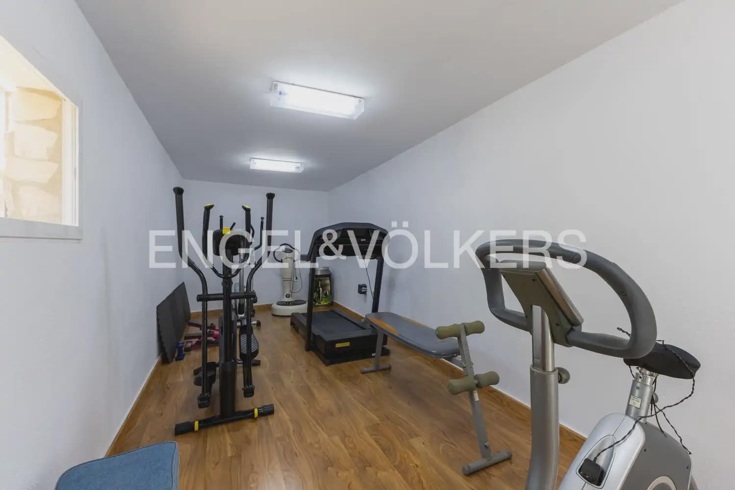 4 bedroom Villa for sale in Alcala de Xivert with pool garage - € 1,100,000 (Ref: 10165515)