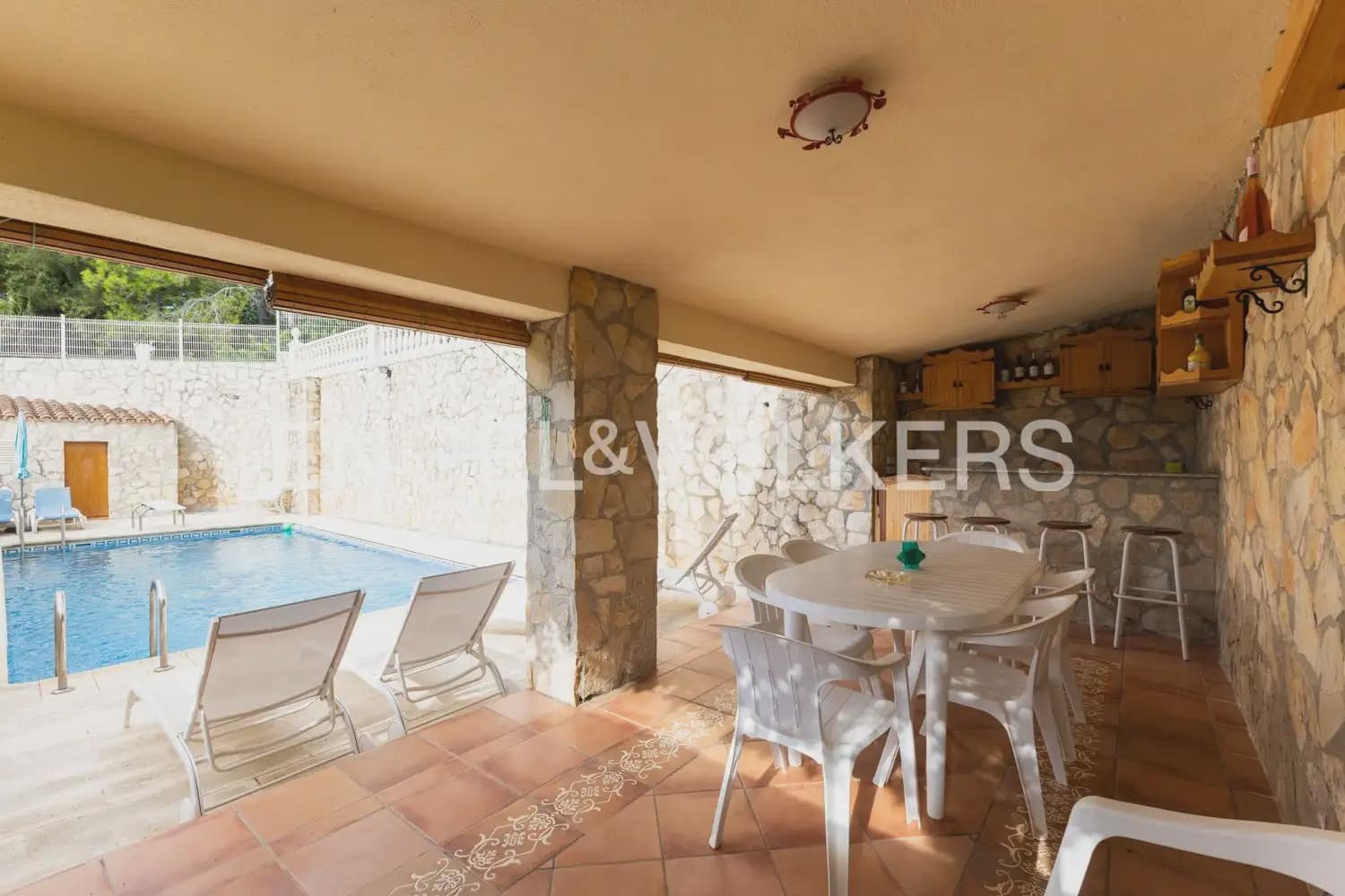 4 bedroom Villa for sale in Alcala de Xivert with pool garage - € 1,100,000 (Ref: 10165515)