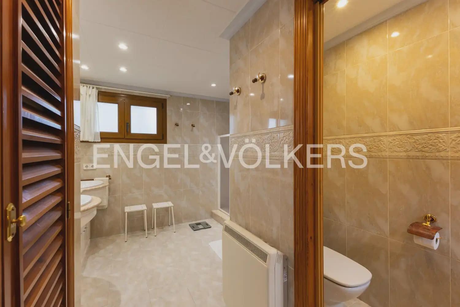4 bedroom Villa for sale in Alcala de Xivert with pool garage - € 1,100,000 (Ref: 10165515)
