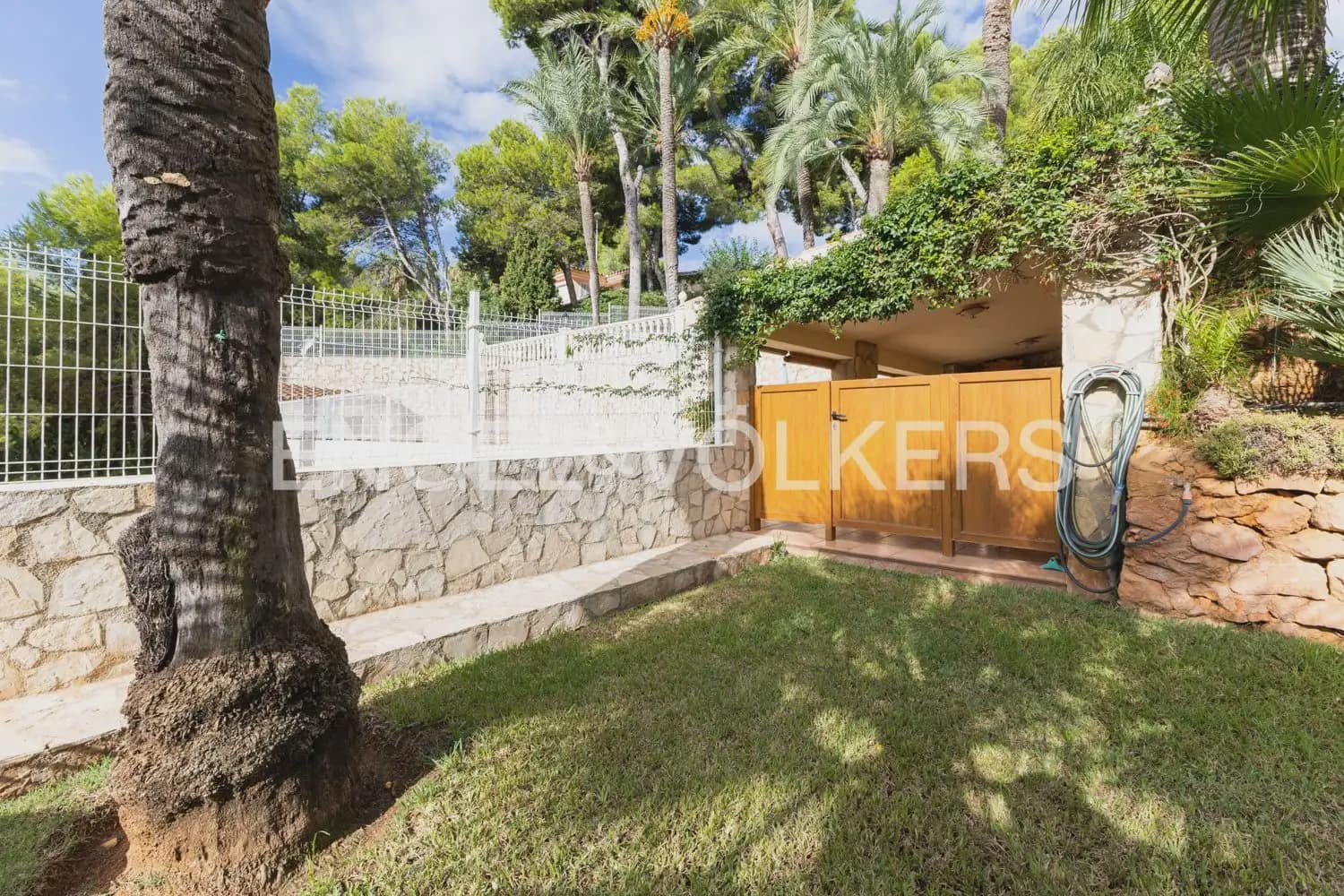 4 bedroom Villa for sale in Alcala de Xivert with pool garage - € 1,100,000 (Ref: 10165515)