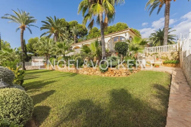 4 soveværelse Villa til salg i Alcossebre, Alcalá de Xivert med swimmingpool garage - € 1.100.000 (Ref: 10165515)
