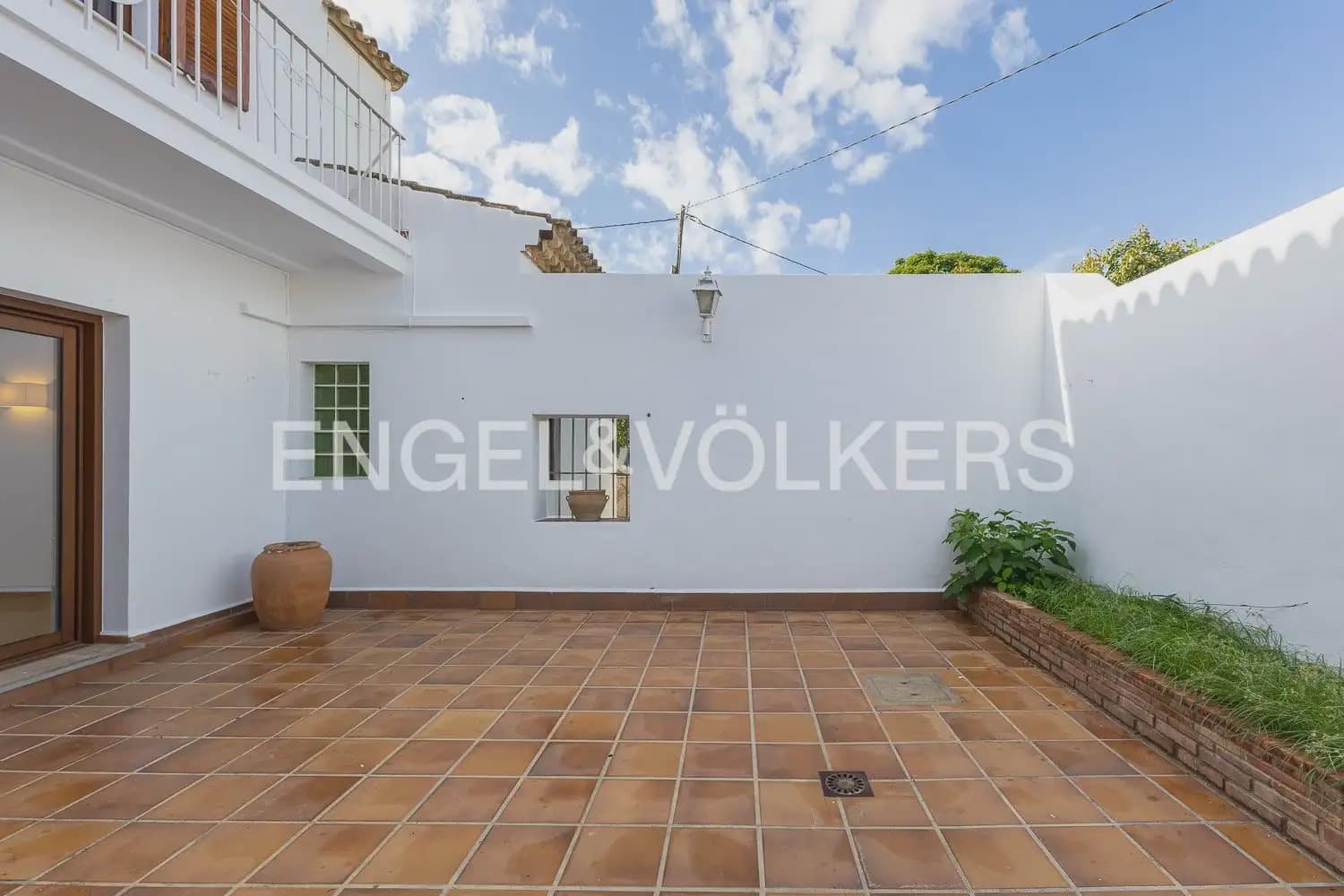 Villa/Maison de 6 chambres à louer à Pedreguer avec piscine garage - 3 700 € (Ref: 10165516)