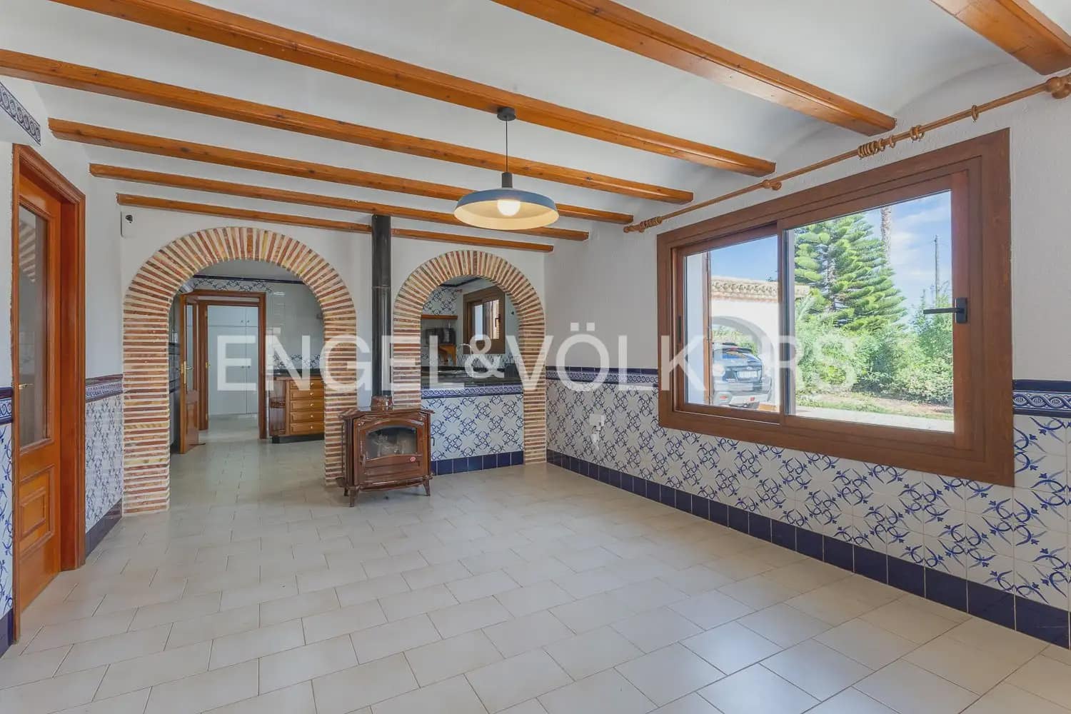 Villa/Maison de 6 chambres à louer à Pedreguer avec piscine garage - 3 700 € (Ref: 10165516)