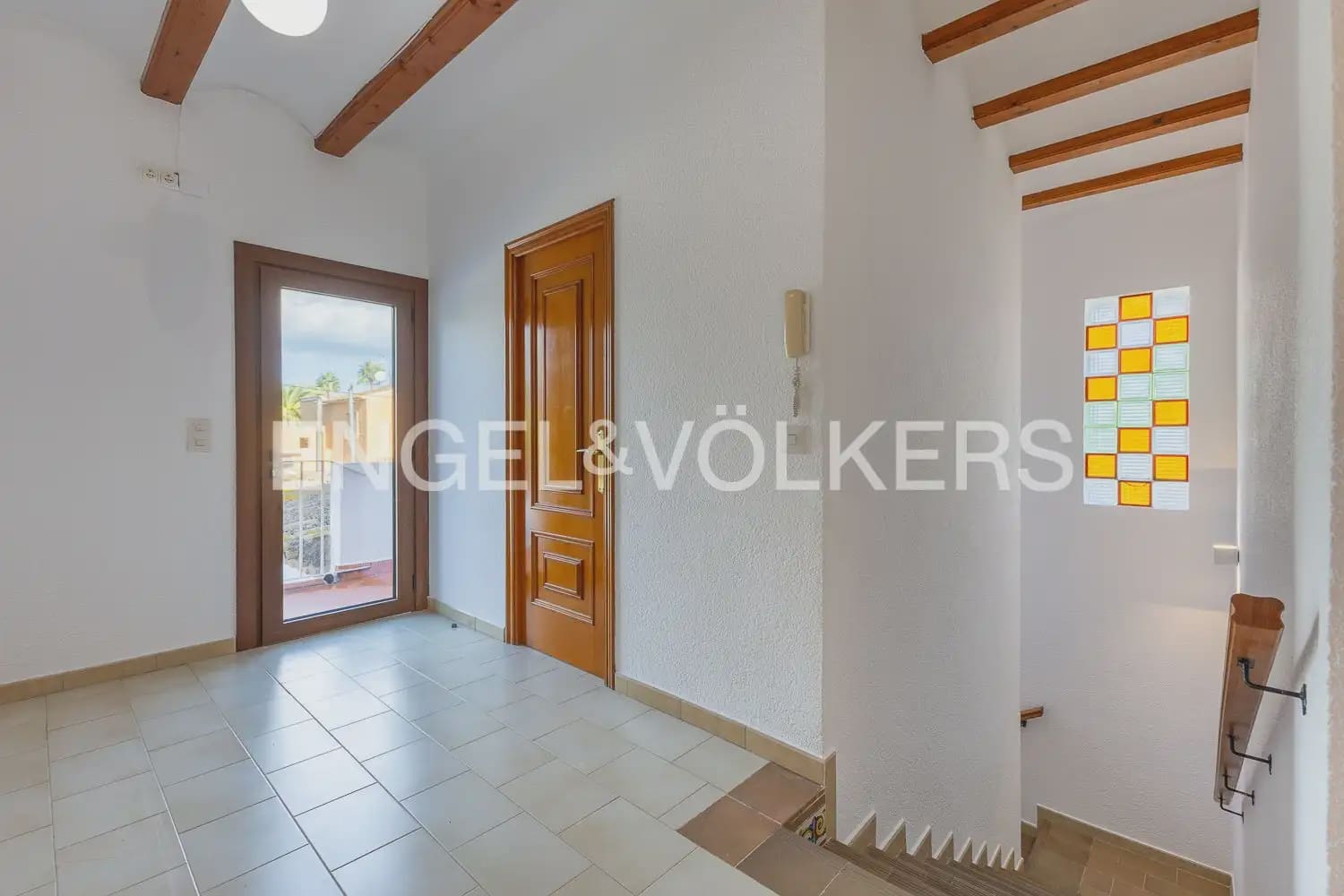 Villa/Maison de 6 chambres à louer à Pedreguer avec piscine garage - 3 700 € (Ref: 10165516)