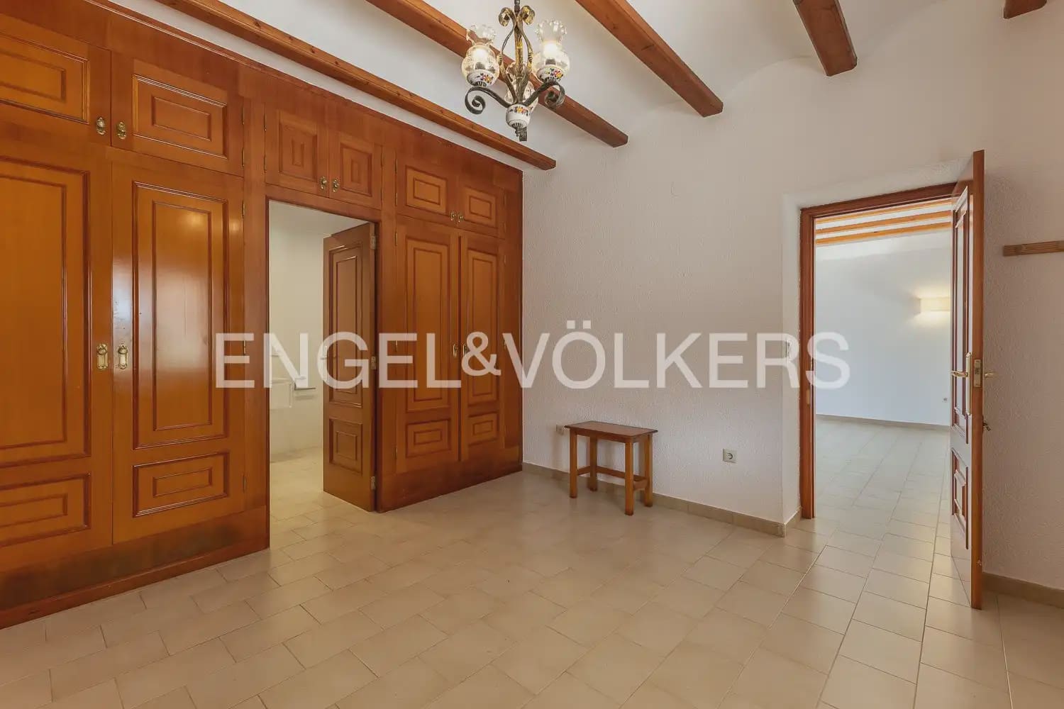 Villa/Maison de 6 chambres à louer à Pedreguer avec piscine garage - 3 700 € (Ref: 10165516)