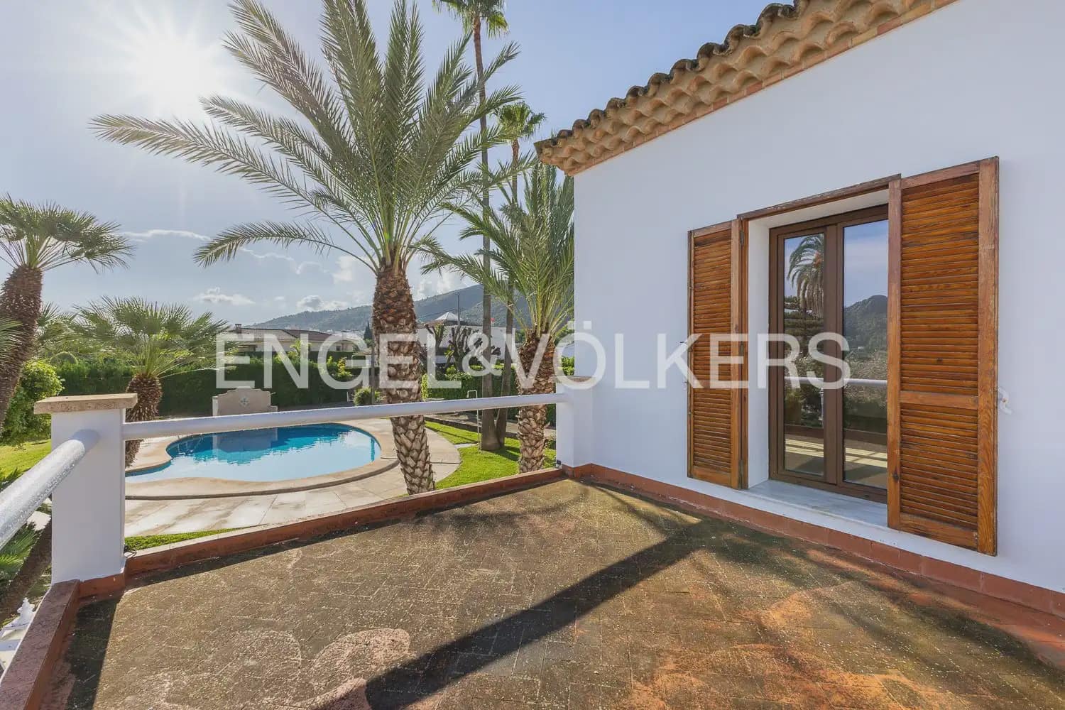 Villa/Maison de 6 chambres à louer à Pedreguer avec piscine garage - 3 700 € (Ref: 10165516)