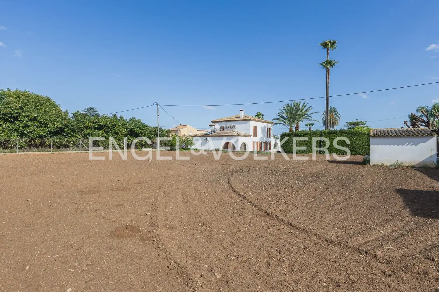 Villa/Maison de 6 chambres à louer à Pedreguer avec piscine garage - 3 700 € (Ref: 10165516)