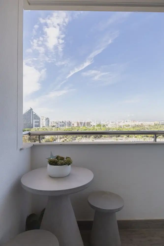 1 bedroom Flat for sale in Valencia city with pool garage - € 525,000 (Ref: 10165517)