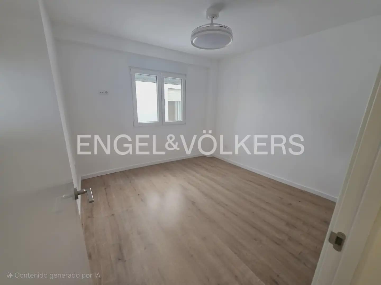 4 soveværelse Lejlighed til leje i Valencia by med garage - € 1.900 (Ref: 10165790)