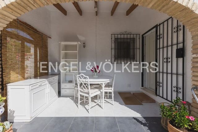 5 soveværelse Villa til salg i Els Poblets med garage - € 350.000 (Ref: 10165792)