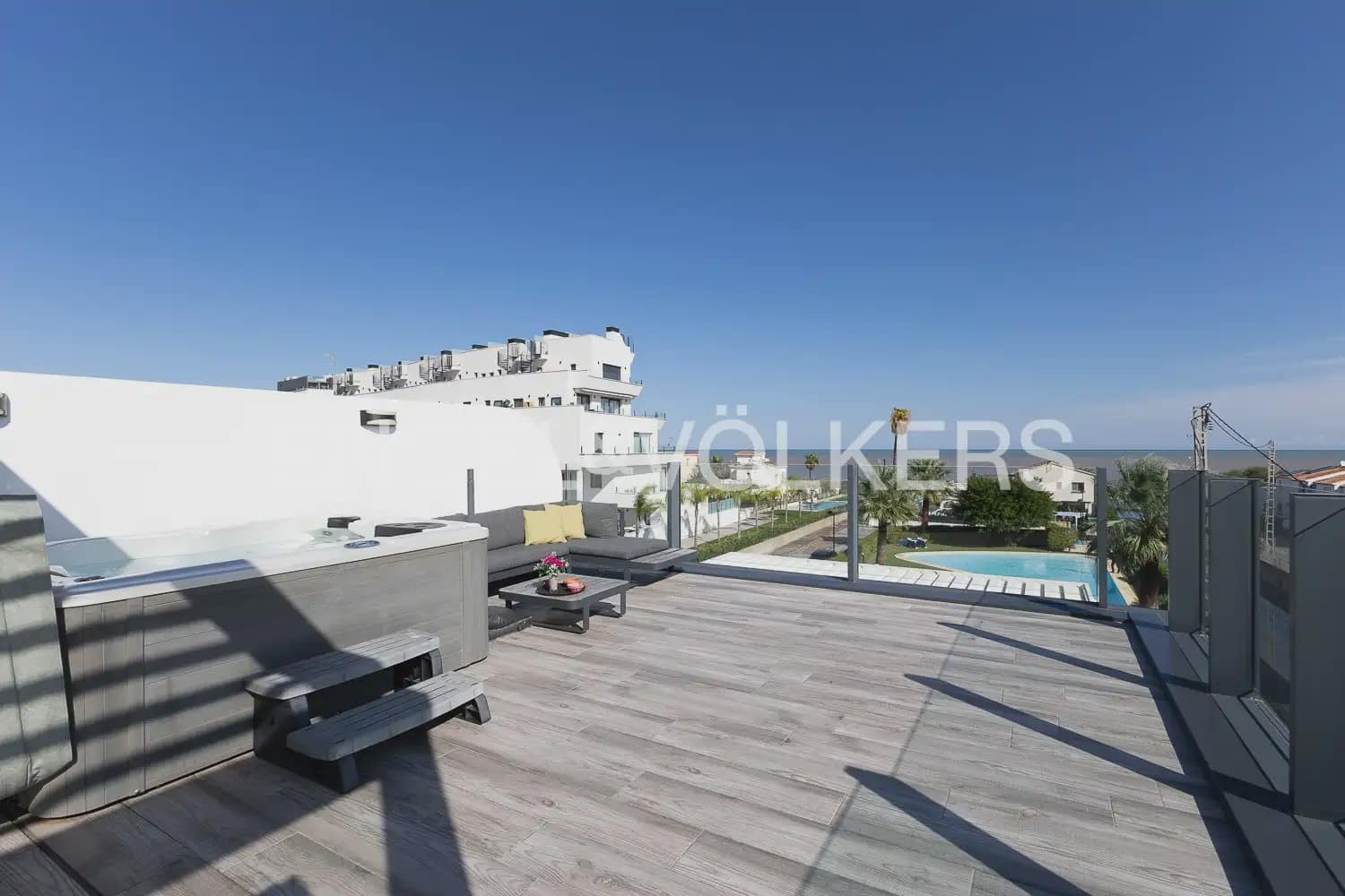 3 soveværelse Lejlighed til salg i Denia med swimmingpool garage - € 865.000 (Ref: 10166863)