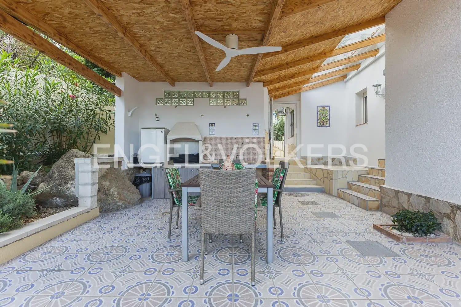 2 soveværelse Villa til salg i Denia med swimmingpool garage - € 529.000 (Ref: 10166989)
