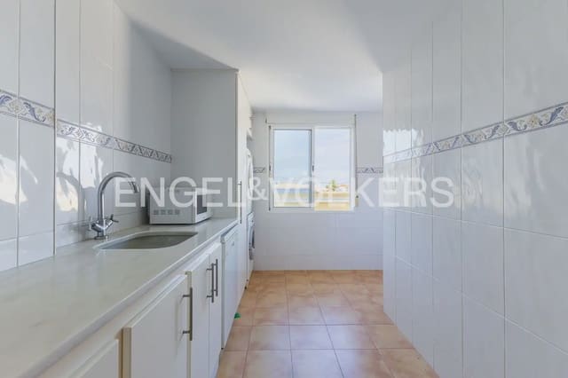3 soverom Leilighet til salgs i Oliva Playa, Oliva med garasje - € 240 000 (Ref: 10167284)