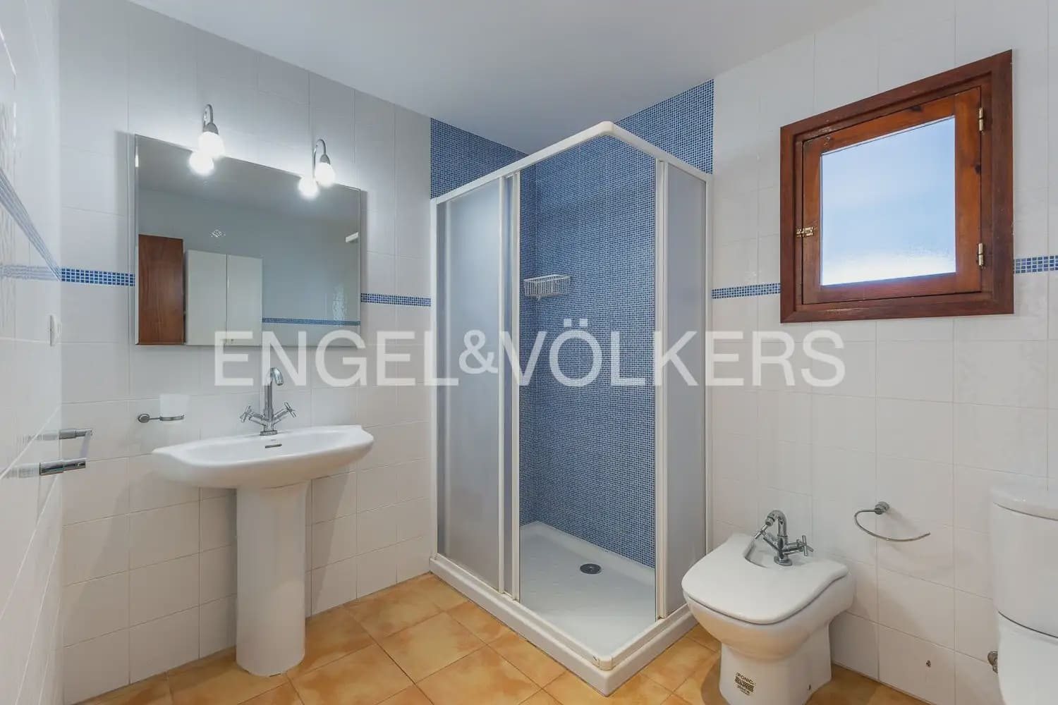3 soverom Leilighet til salgs i Oliva med garasje - € 240 000 (Ref: 10167284)