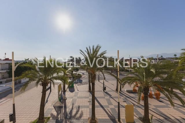3 soverom Leilighet til salgs i Oliva Playa, Oliva med garasje - € 240 000 (Ref: 10167284)