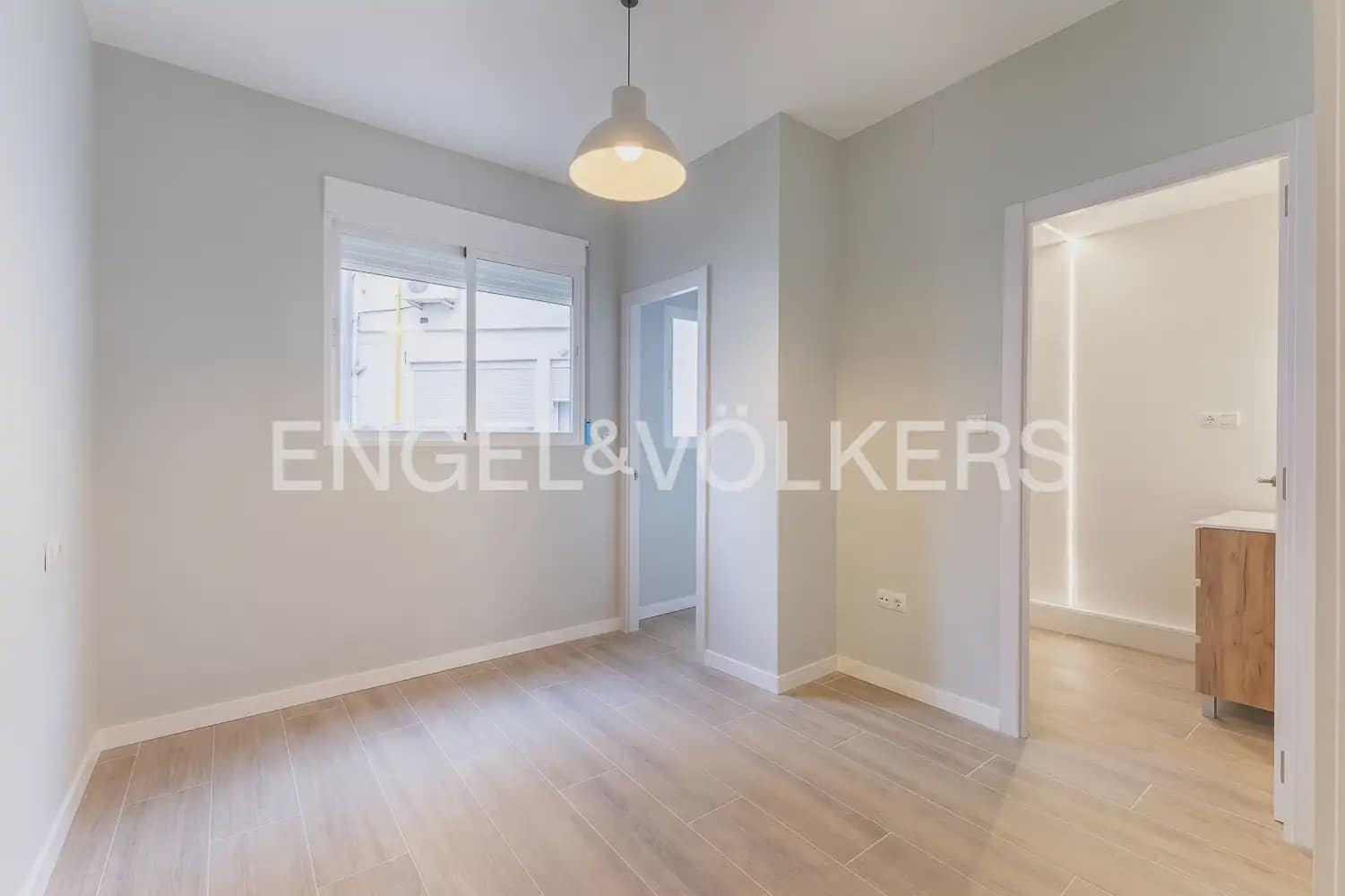 3 soverom Leilighet til leie i Valencia by - € 2 200 (Ref: 10167902)