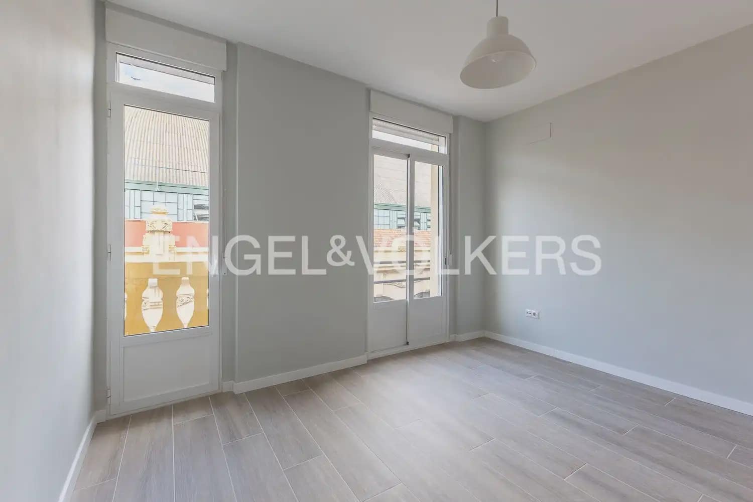 3 soverom Leilighet til leie i Valencia by - € 2 200 (Ref: 10167902)