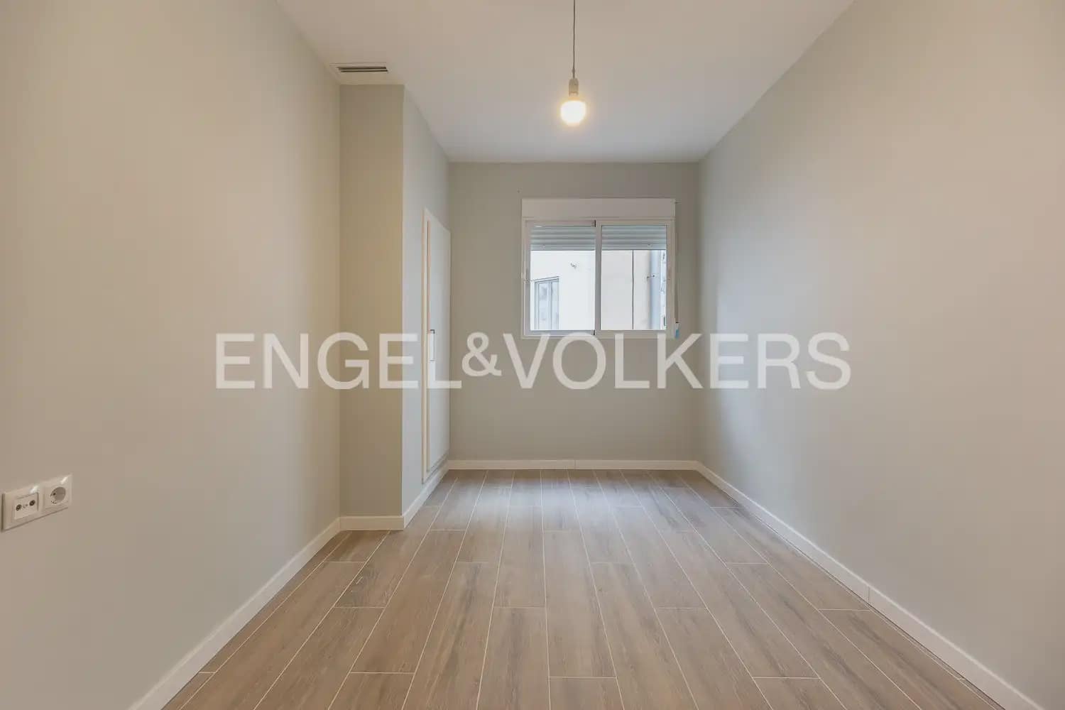 3 soverom Leilighet til leie i Valencia by - € 2 200 (Ref: 10167902)