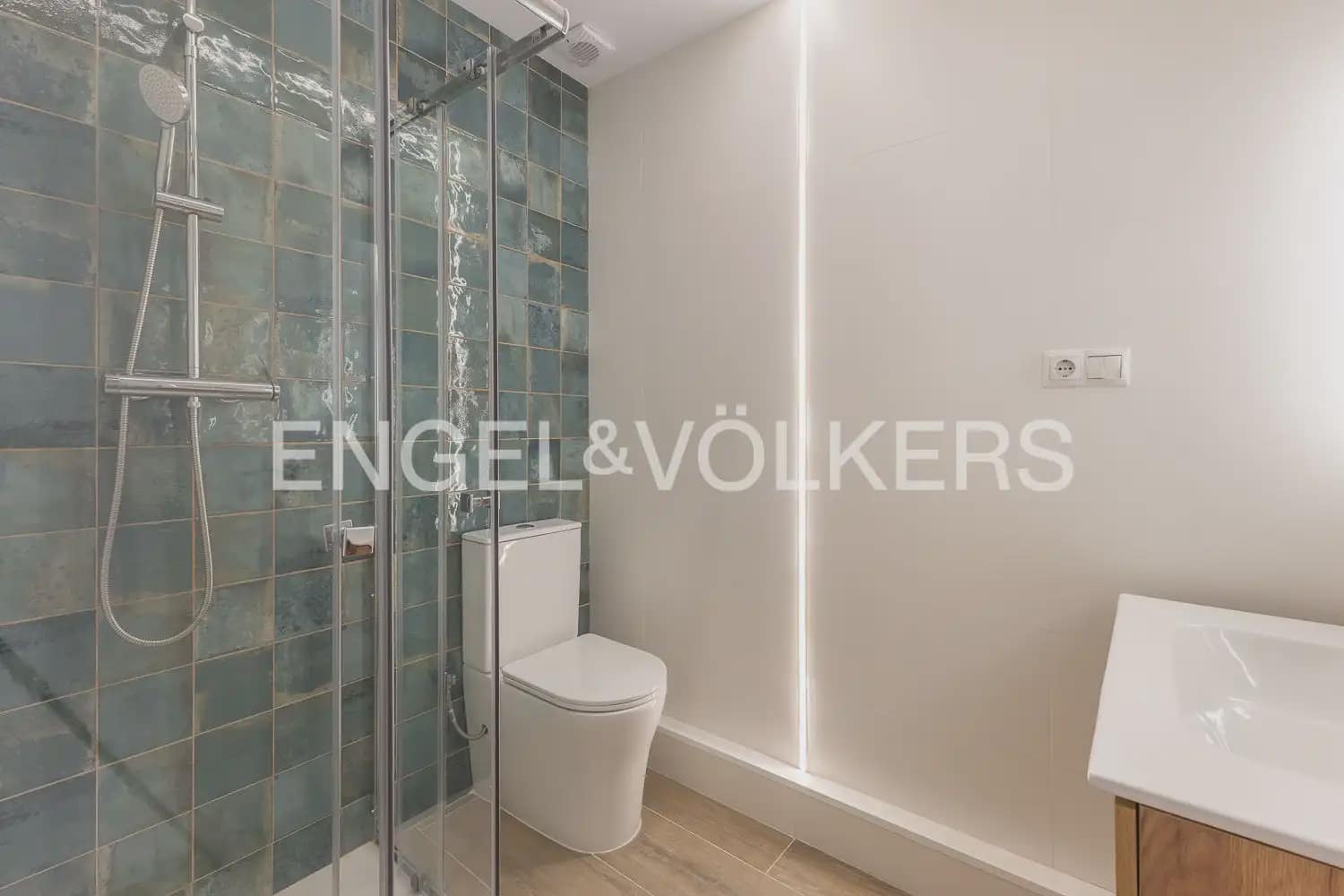 3 soverom Leilighet til leie i Valencia by - € 2 200 (Ref: 10167902)