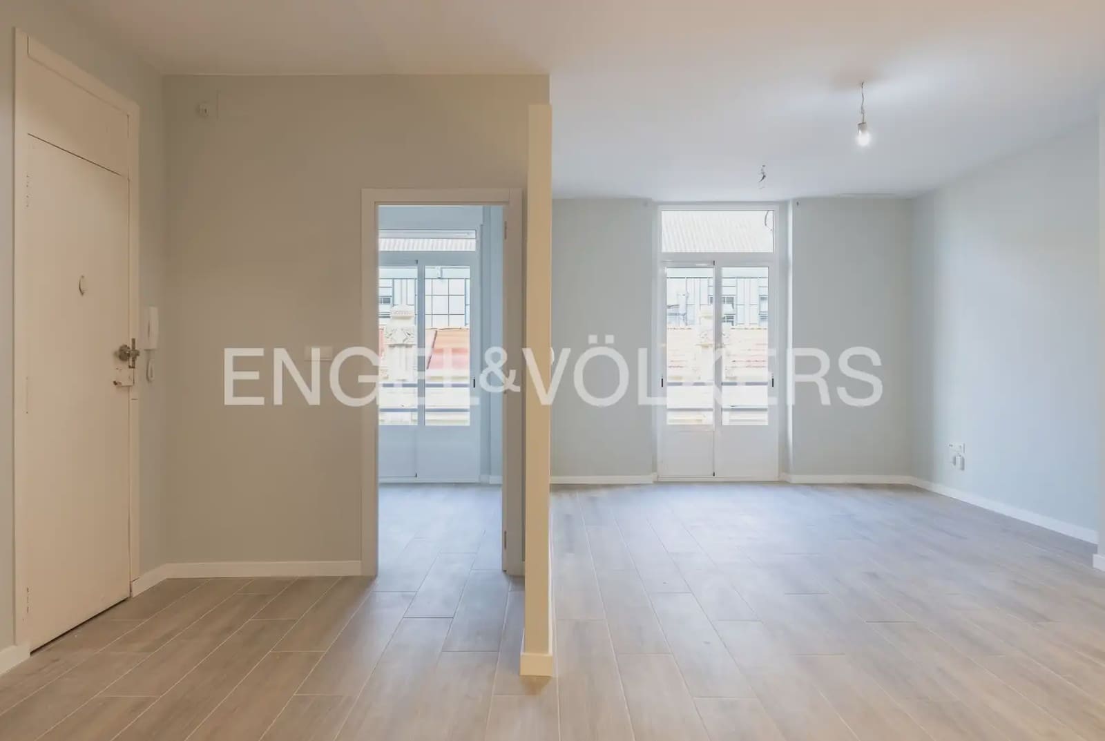3 soverom Leilighet til leie i Valencia by - € 2 200 (Ref: 10167902)