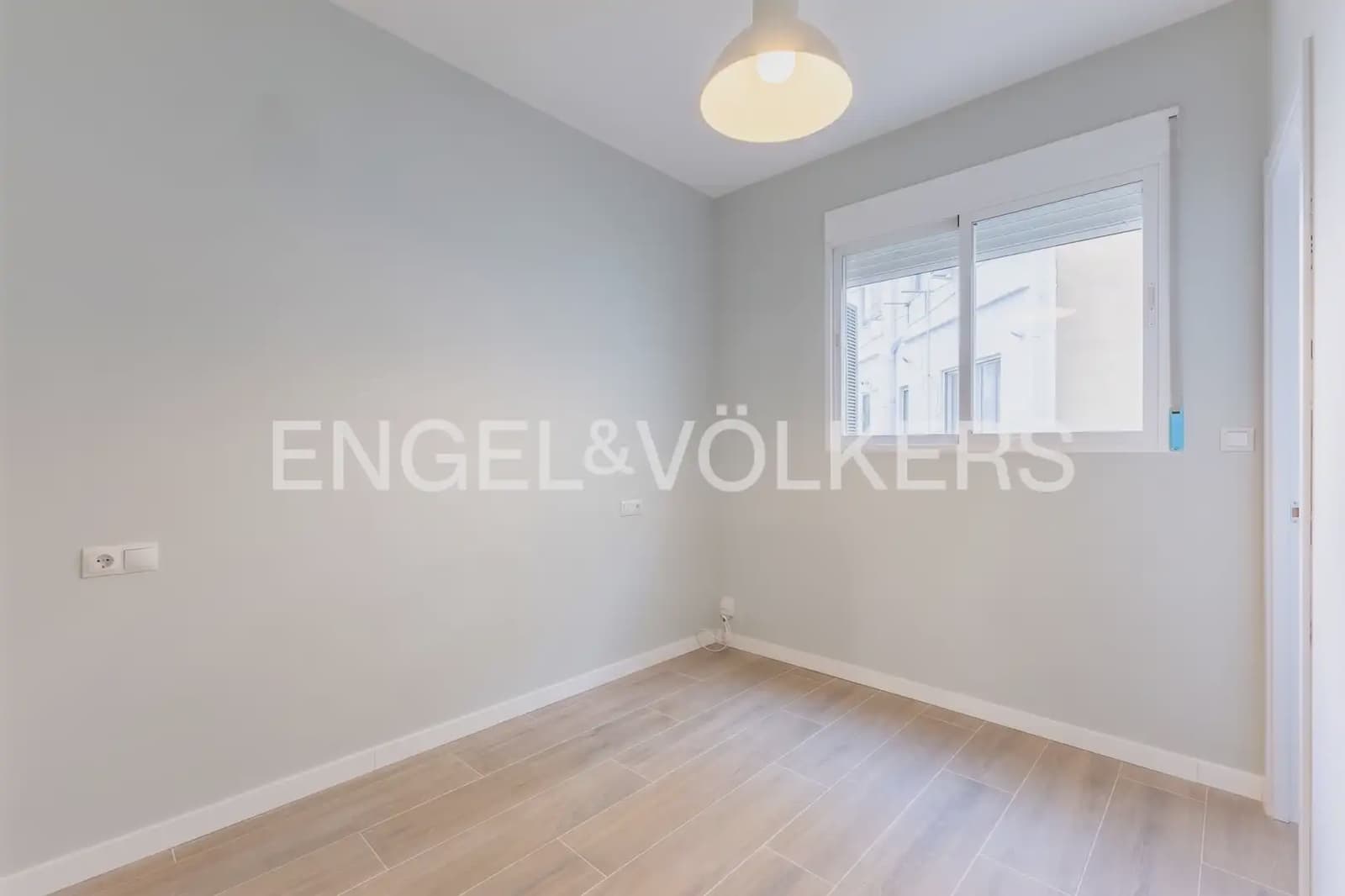 3 soverom Leilighet til leie i Valencia by - € 2 200 (Ref: 10167902)