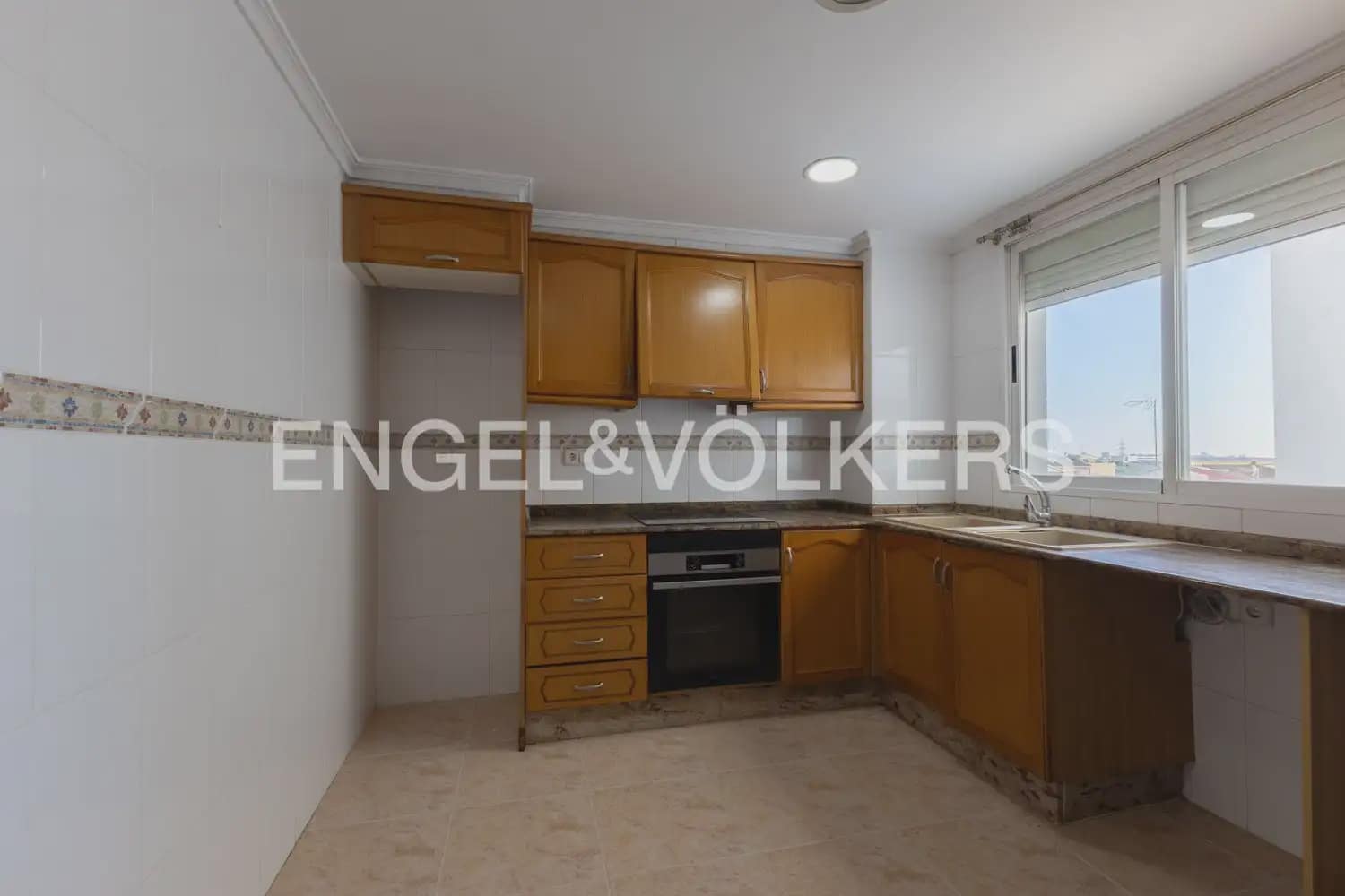 3 soverom Leilighet til salgs i Emperador med garasje - € 275 000 (Ref: 10167903)