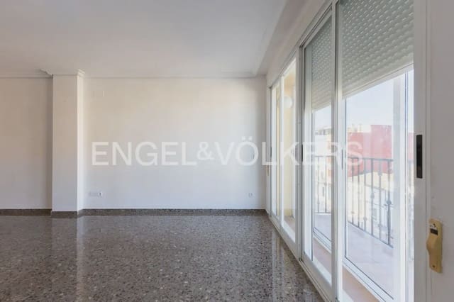 3 soverom Leilighet til salgs i Emperador med garasje - € 275 000 (Ref: 10167903)