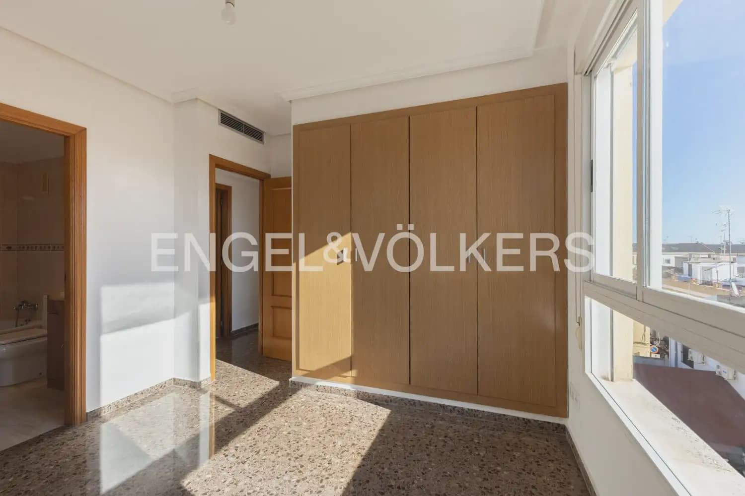3 soverom Leilighet til salgs i Emperador med garasje - € 275 000 (Ref: 10167903)