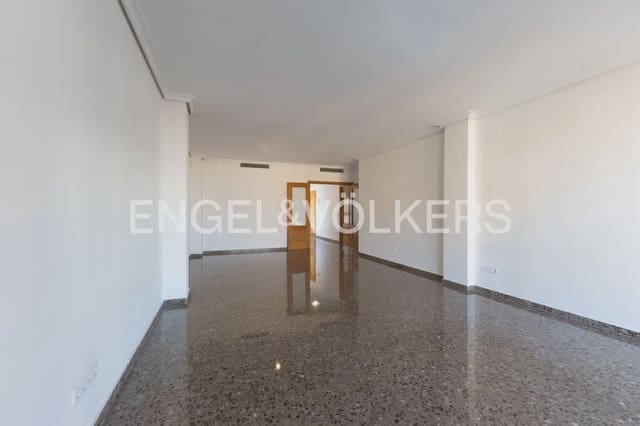 3 soverom Leilighet til salgs i Emperador med garasje - € 275 000 (Ref: 10167903)