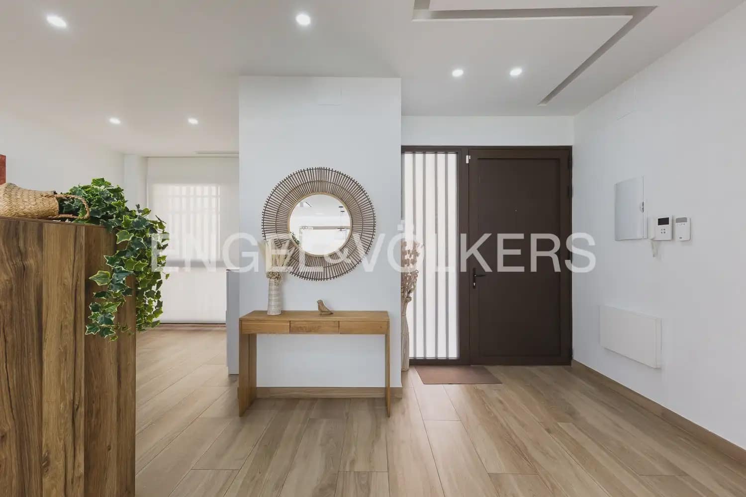 6 Zimmer Reihenhaus zu verkaufen in La Pobla de Vallbona mit Pool Garage - 925.000 € (Ref: 10167904)