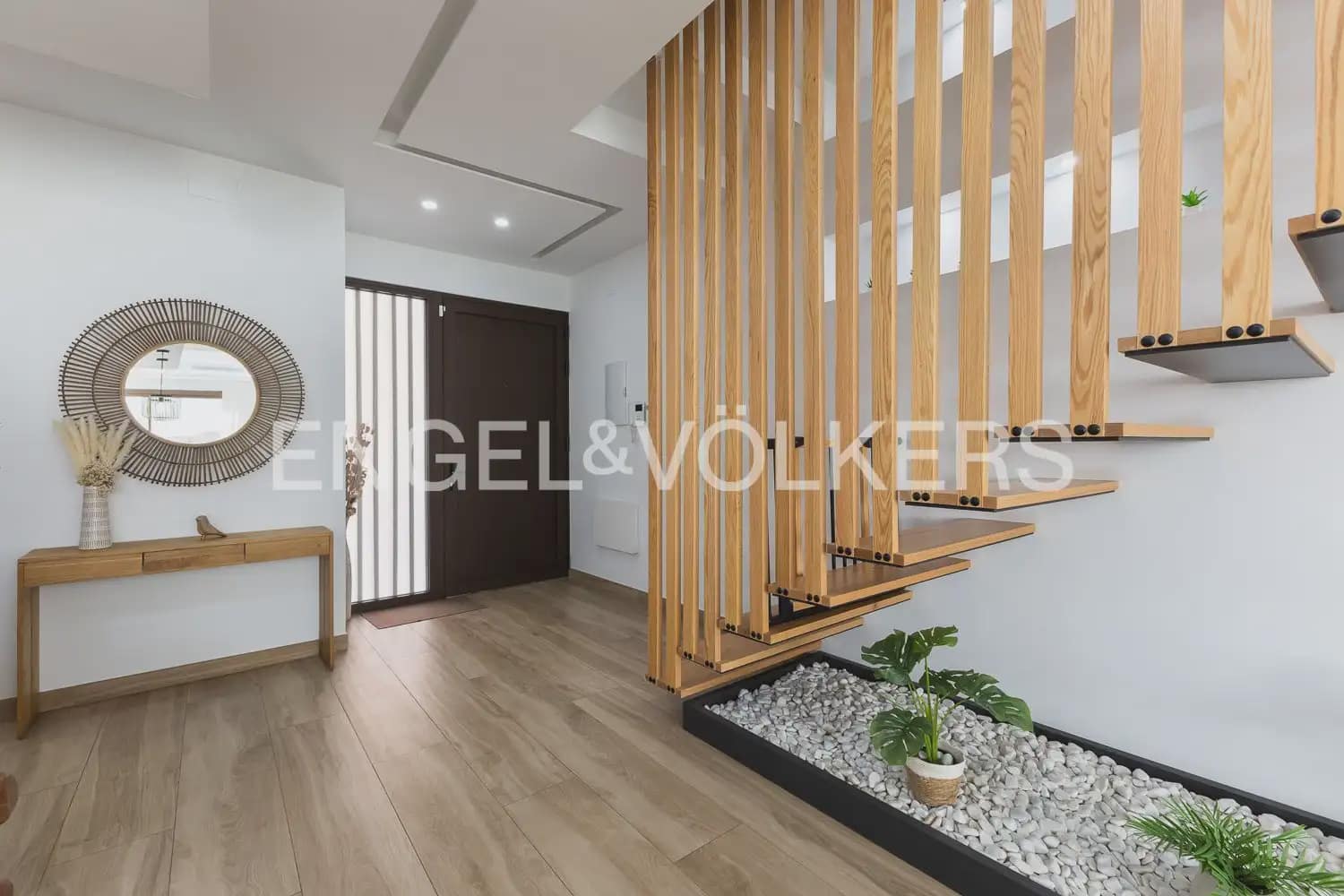 6 Zimmer Reihenhaus zu verkaufen in La Pobla de Vallbona mit Pool Garage - 925.000 € (Ref: 10167904)