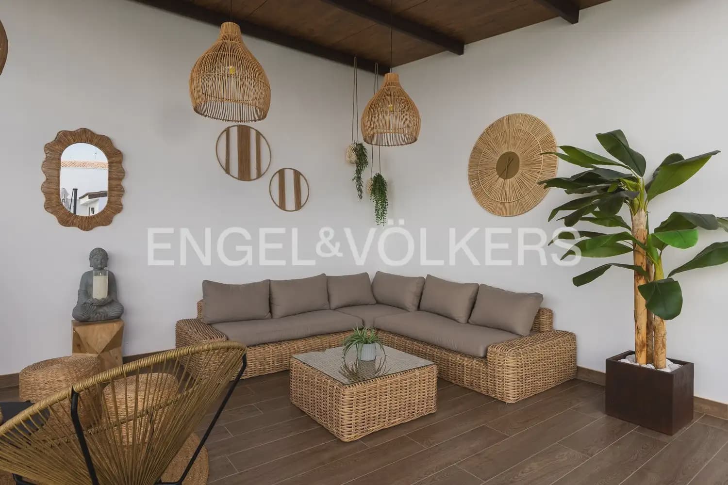 6 Zimmer Reihenhaus zu verkaufen in La Pobla de Vallbona mit Pool Garage - 925.000 € (Ref: 10167904)
