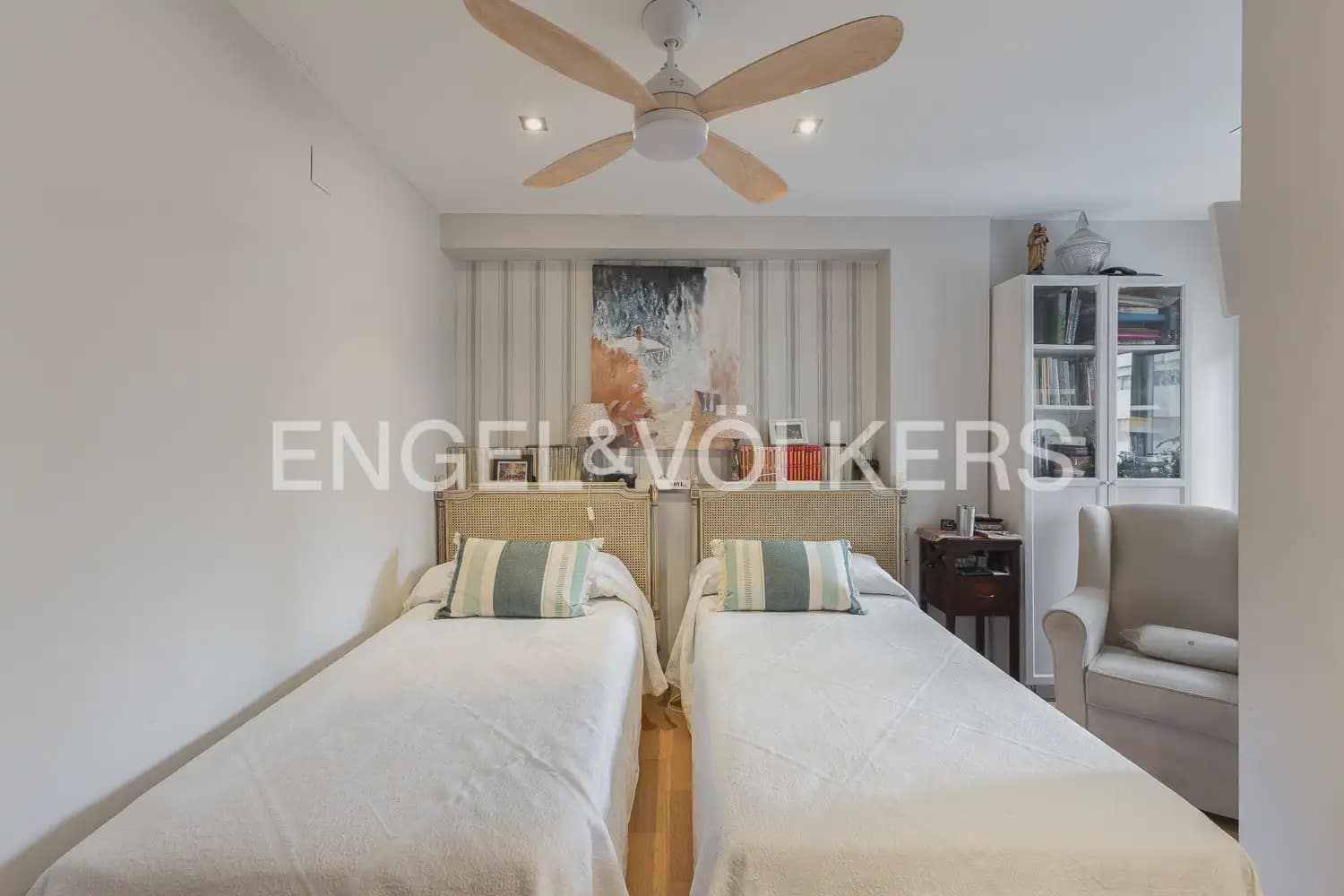 Piso de 2 habitaciones en València ciudad en venta con garaje - 420.000 € (Ref: 10168783)