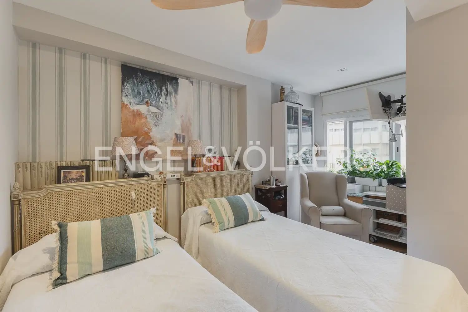 Piso de 2 habitaciones en València ciudad en venta con garaje - 420.000 € (Ref: 10168783)