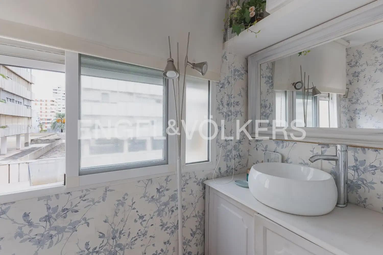 Piso de 2 habitaciones en València ciudad en venta con garaje - 420.000 € (Ref: 10168783)