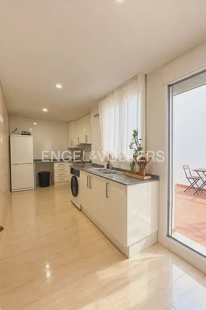 3 sypialnia Mieszkanie do wynajęcia w Simat de la Valldigna - 1 100 € (Ref: 10170424)
