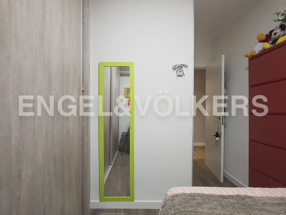 4 bedroom Flat for rent in Moncada with garage - € 1,600 (Ref: 10170426)