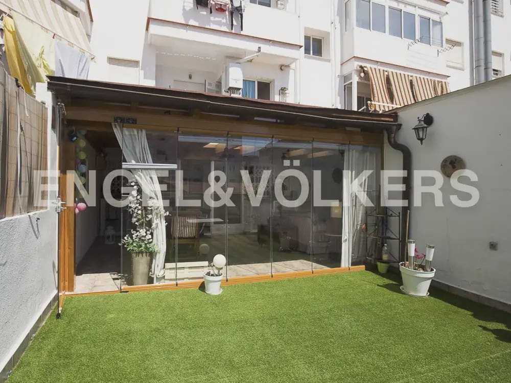 4 bedroom Flat for rent in Moncada with garage - € 1,600 (Ref: 10170426)