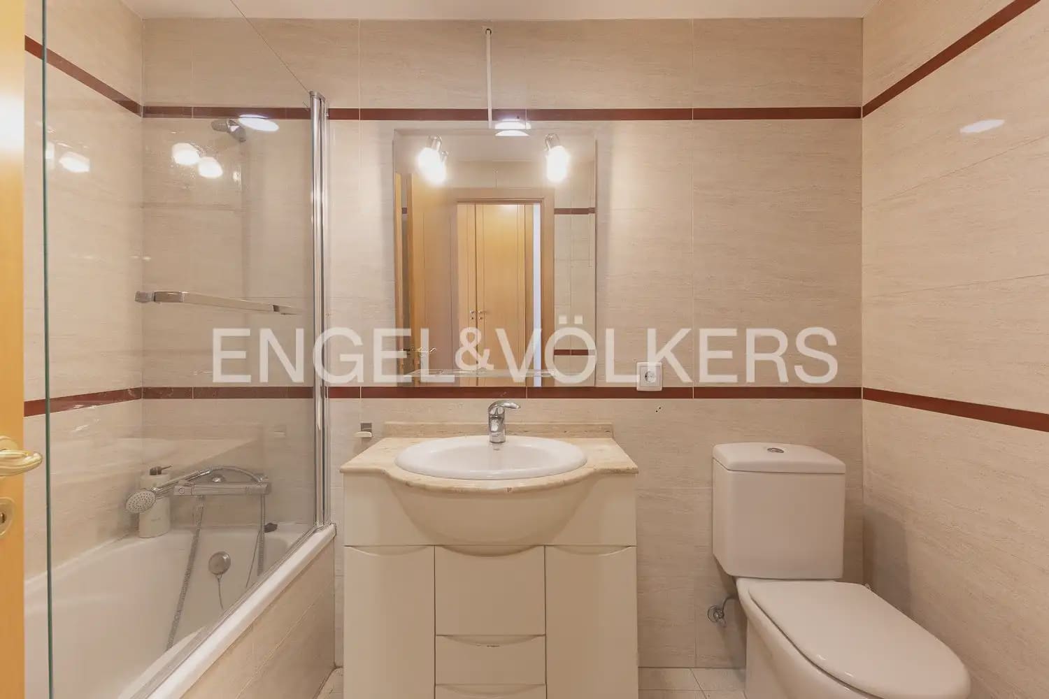 3 soveværelse Lejlighed til salg i Valencia by med swimmingpool garage - € 680.000 (Ref: 10170427)