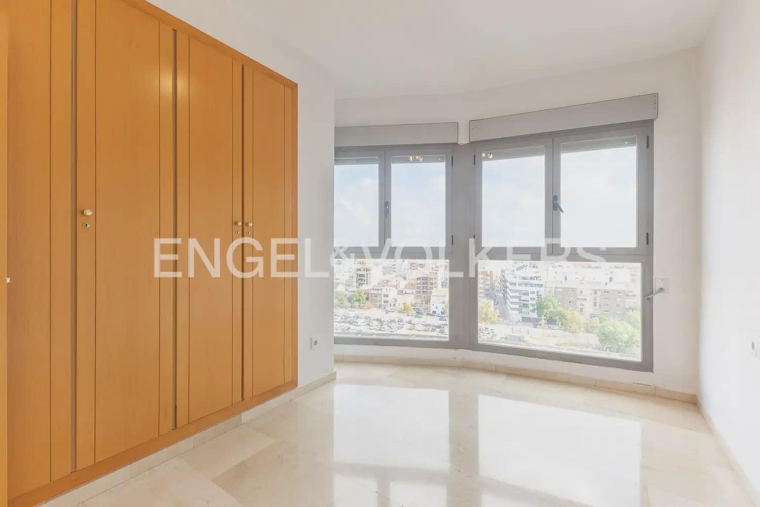 3 soveværelse Lejlighed til salg i Valencia by med swimmingpool garage - € 680.000 (Ref: 10170427)