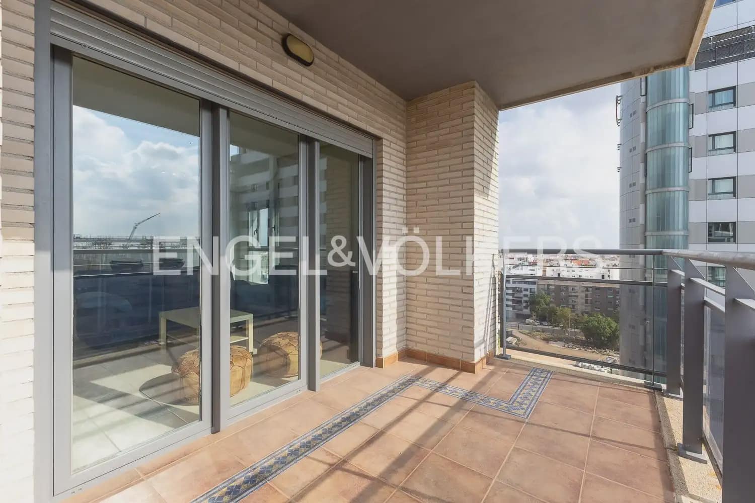 3 soveværelse Lejlighed til salg i Valencia by med swimmingpool garage - € 680.000 (Ref: 10170427)